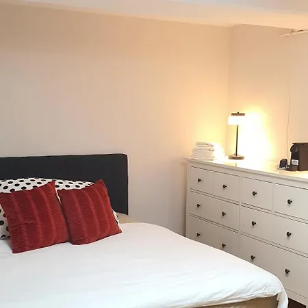 Hello * Brugg (Bern)